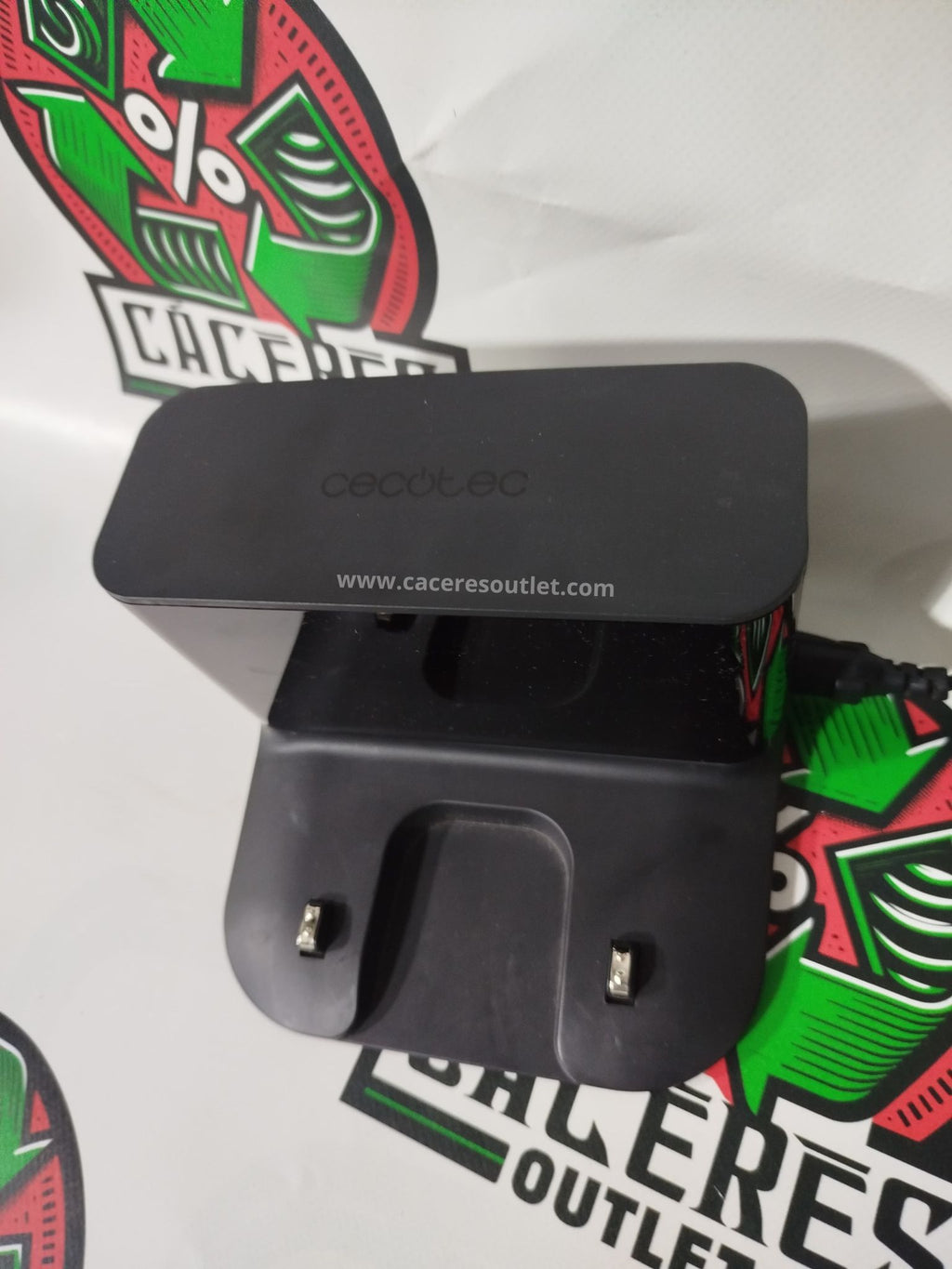 Base de Carga Cecotec Conga 8090 y 9090 - Cáceres Outlet